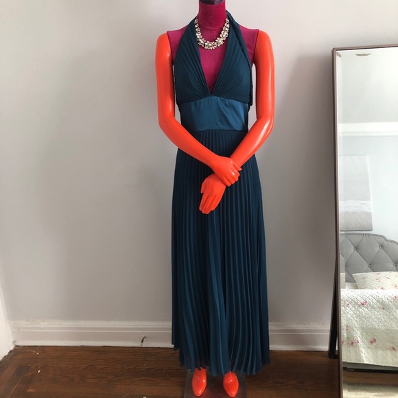 DRESS - SEXY MAXI - LOW CUT - ABS - Picture 4 of 8